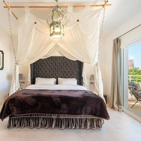 Villa Amarantos Santa Eularia des Riu Ngoại thất bức ảnh