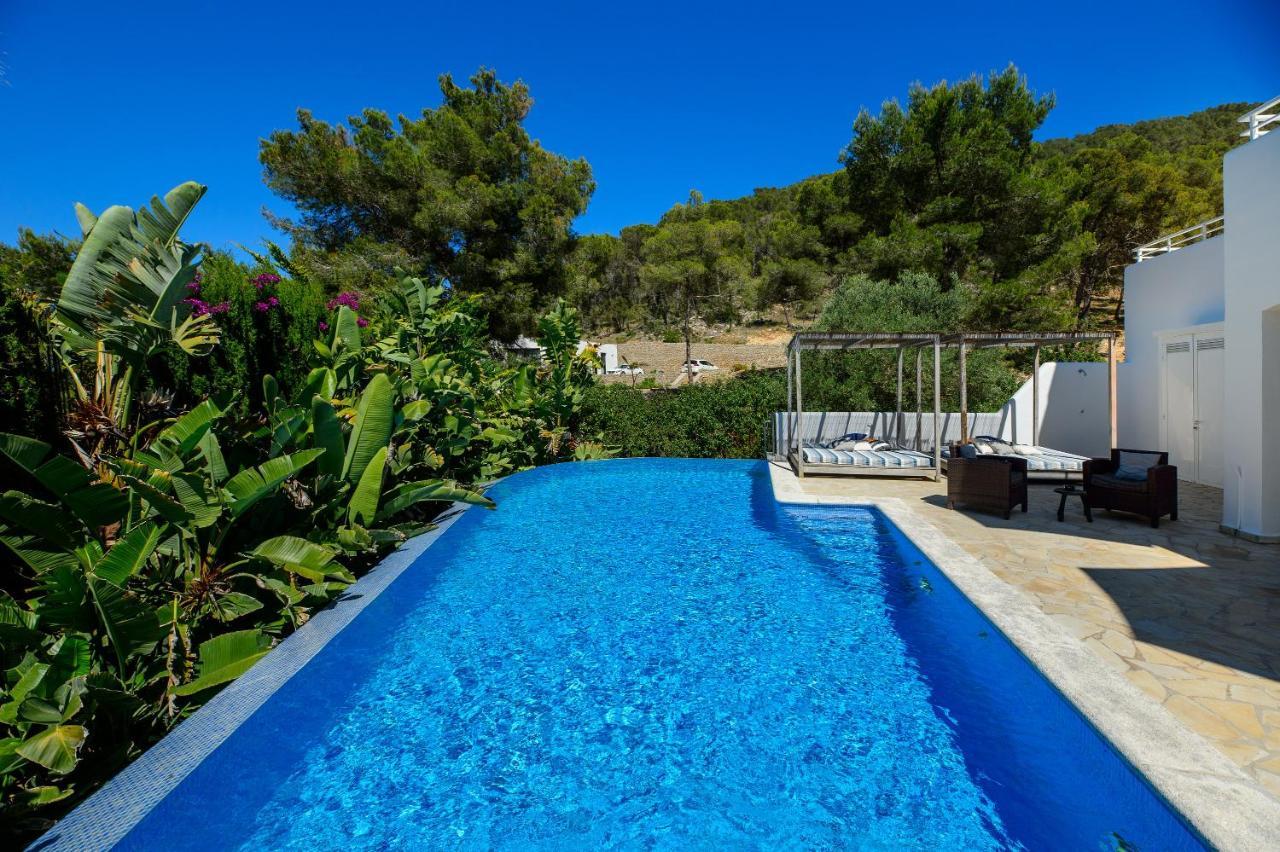 Villa Amarantos Santa Eularia des Riu Ngoại thất bức ảnh