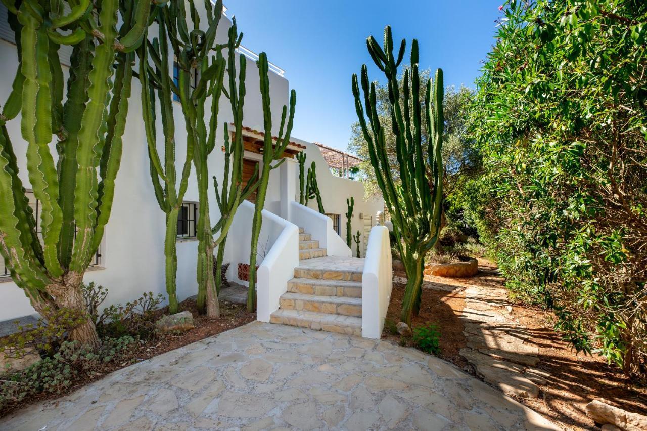 Villa Amarantos Santa Eularia des Riu Ngoại thất bức ảnh